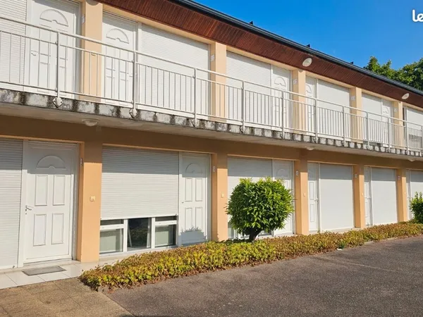Studio 1 pièce 18 m²