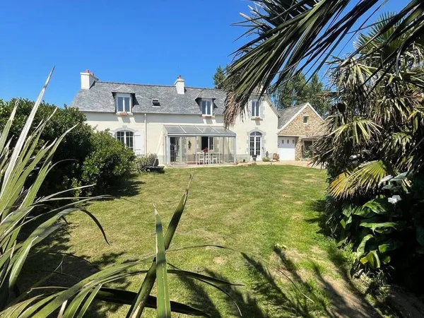 Maison 8 pièces 180 m²