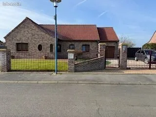 Vente Maison individuelle de type plain -pied de 2003 en briques d'une surface de 110m2 en résidence