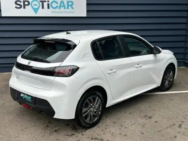 Peugeot 208 1.2 puretech 100ch s&amp;s style 118g — photo 3
