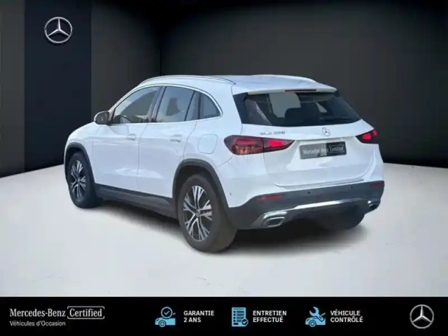 Mercedes Gla 200 progressive line — photo 3