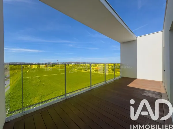 Appartement 4 pièces 77 m²