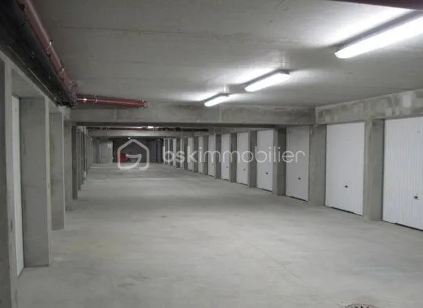 Parking 14 m²
