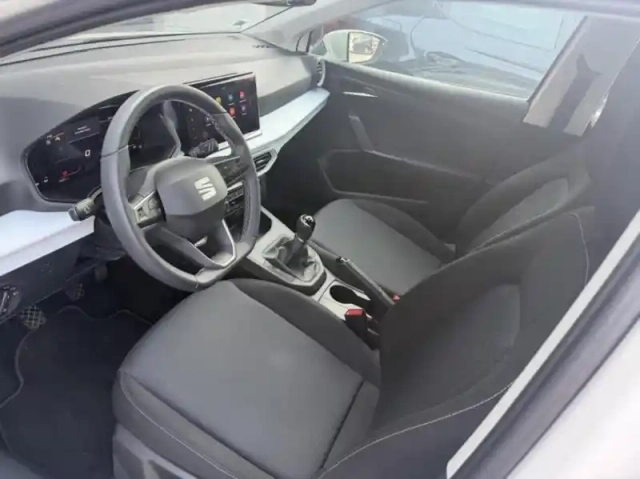 Seat Ibiza 1.0 tsi 95ch urban — photo 7
