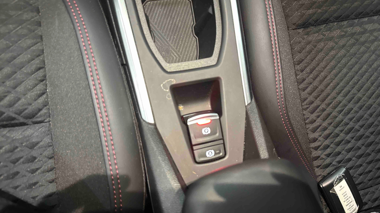 Renault Clio E-Tech full hybrid 160 ch — photo 20