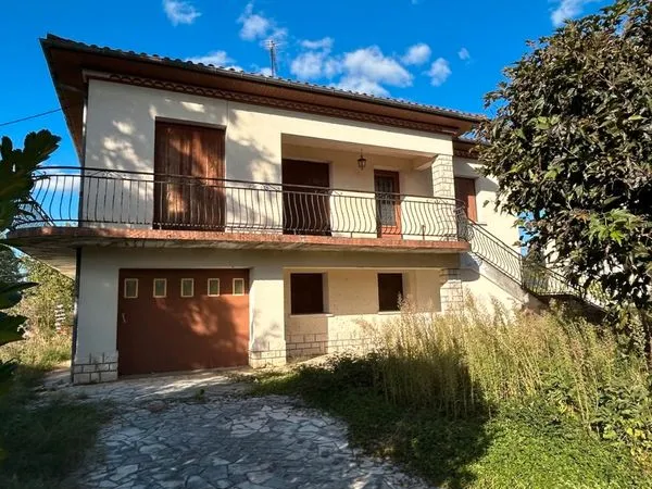 Vends maison de ville
