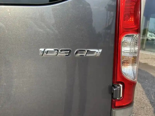 Mercedes Citan 109 cdi fourgon compact — photo 20