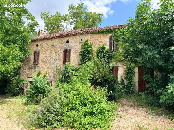 Maison 5 pièces 234 m²