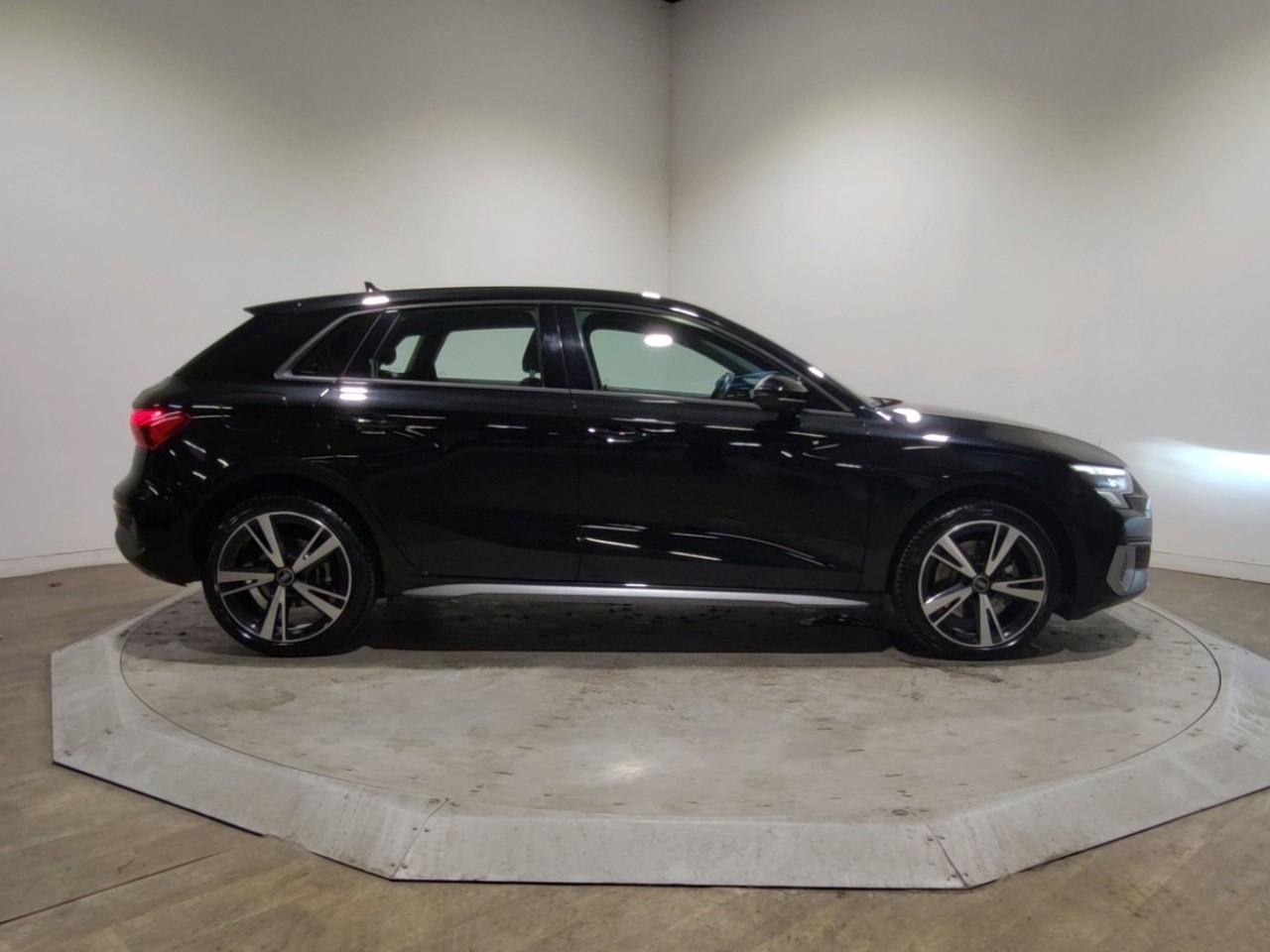 Audi A3 a3 sportback 40 tfsie 204 s tronic 6 design luxe — photo 6