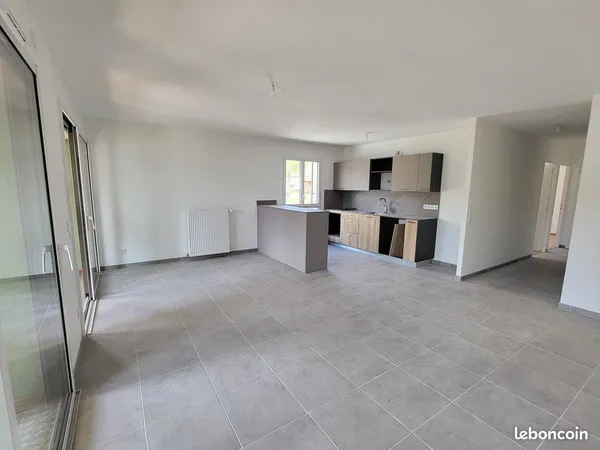 Appartement 3 pieces 70.50 m² + carport + parking
