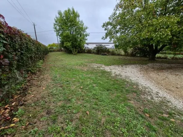Terrain 1300 m²