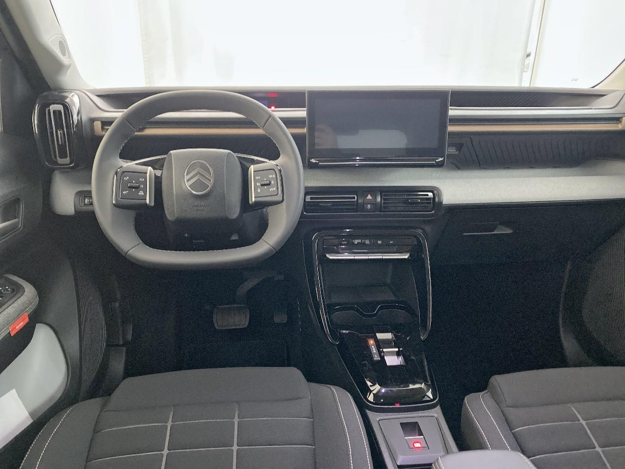 Citroën C3 Aircross hybride 145 ch aut plus — photo 8