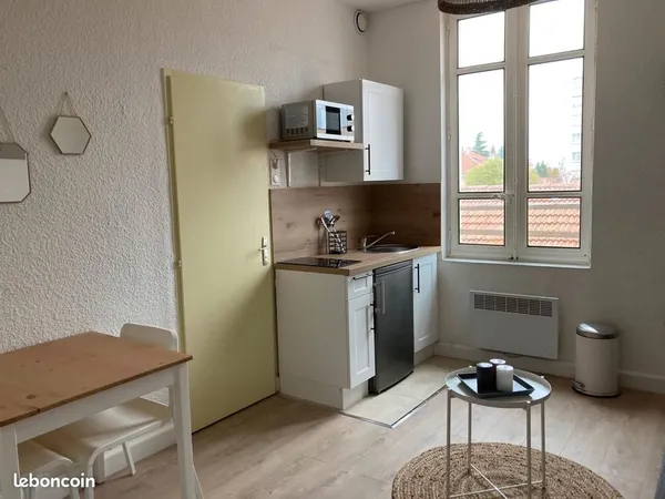 Studio 1 pièce 20 m²