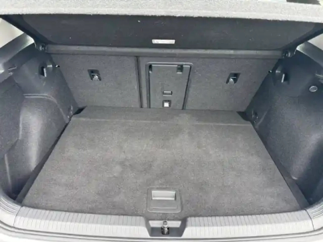 Volkswagen Golf 1.0 tsi opf 110 bvm6 — photo 9