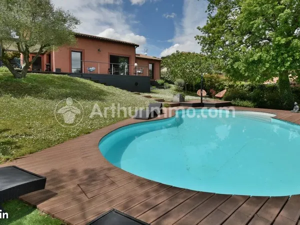 Maison 5 pièces 165 m²