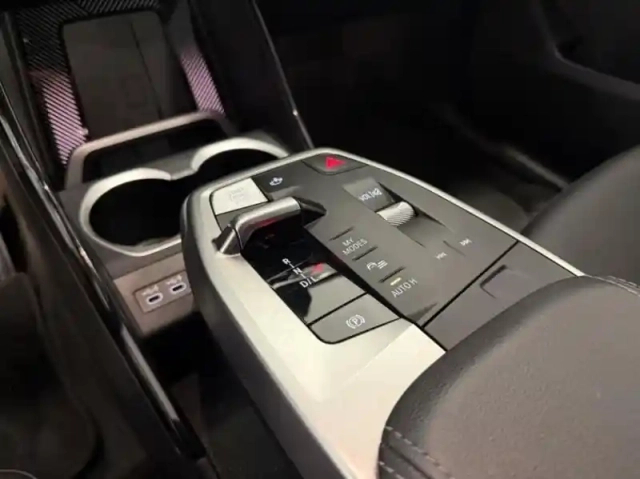 Bmw X1 sdrive18i 136ch xline — photo 14