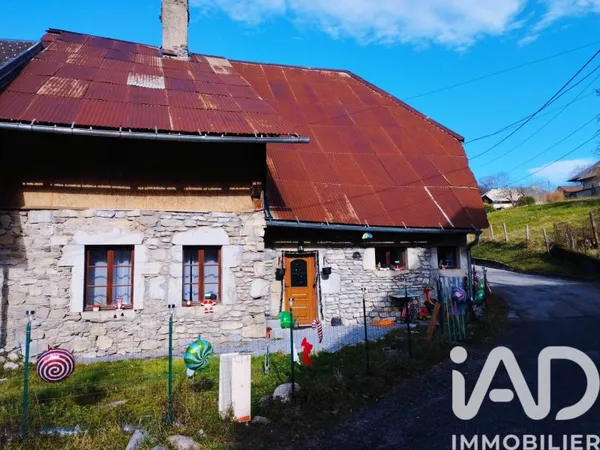 Maison 5 pièces 285 m²