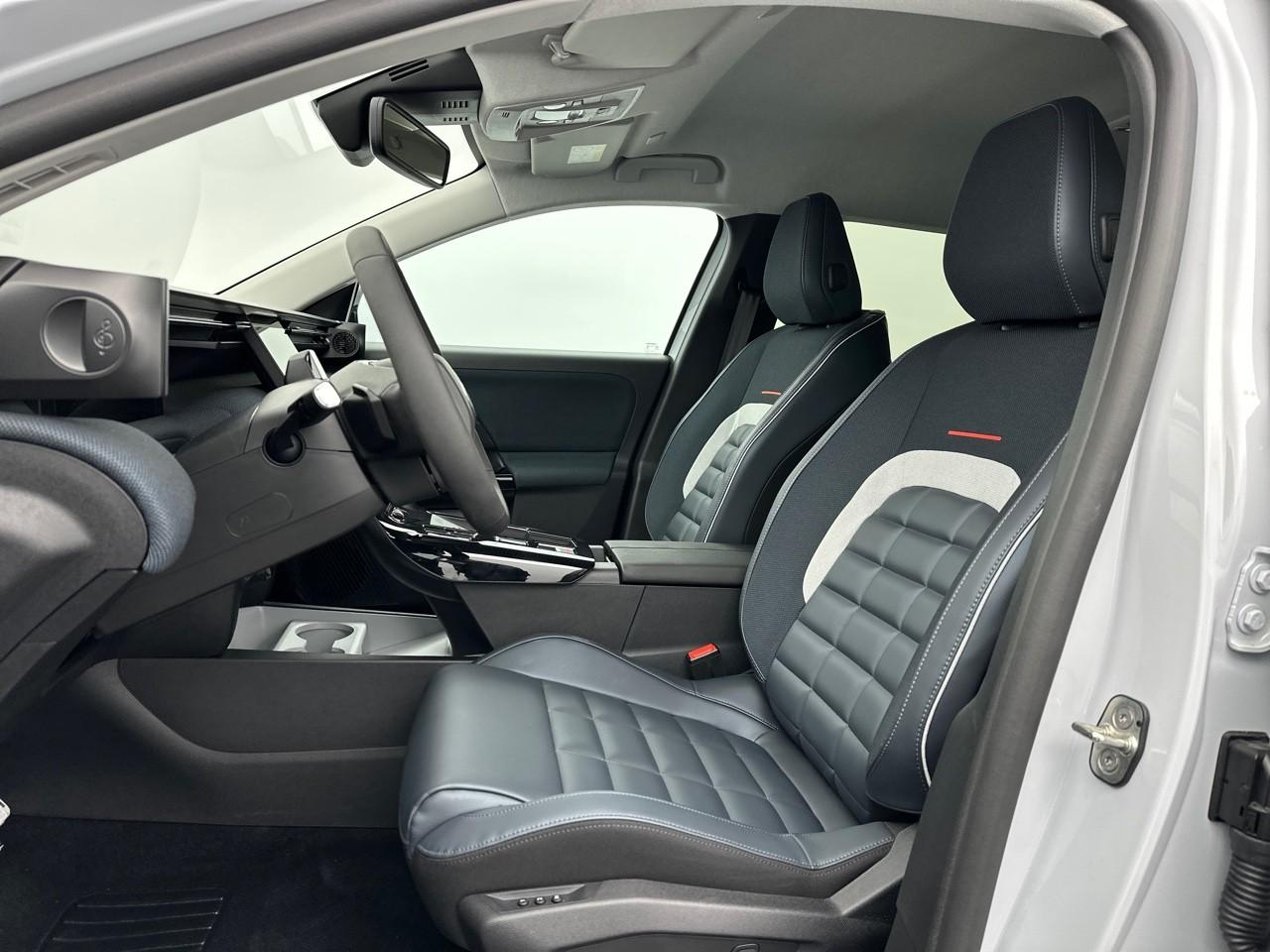 Citroën C5 Aircross hybride 145 ch e-dcs6 max — photo 9