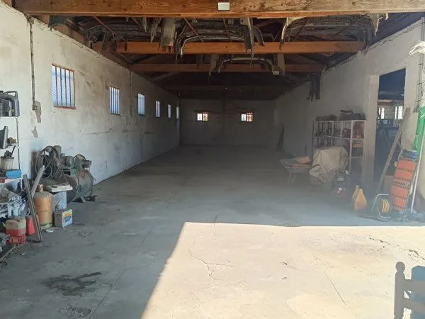 Local d’activité et entrepôt Location Rivesaltes  150m² 650€