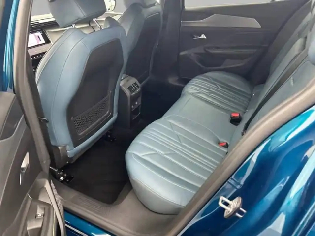 Peugeot 408 phev 225 e-eat8 — photo 49