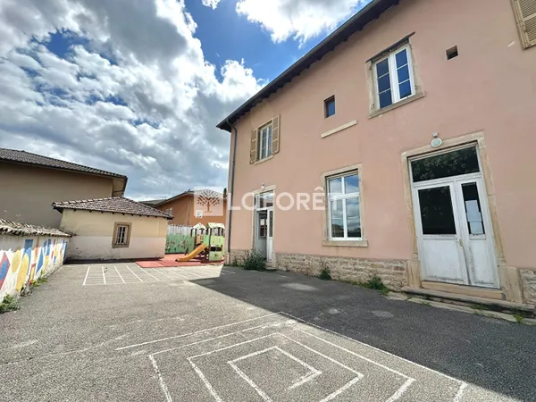 Appartement 4 pièces 133 m²