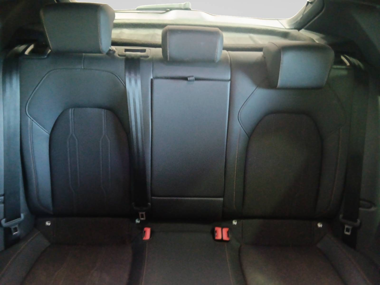 Cupra Leon — photo 14