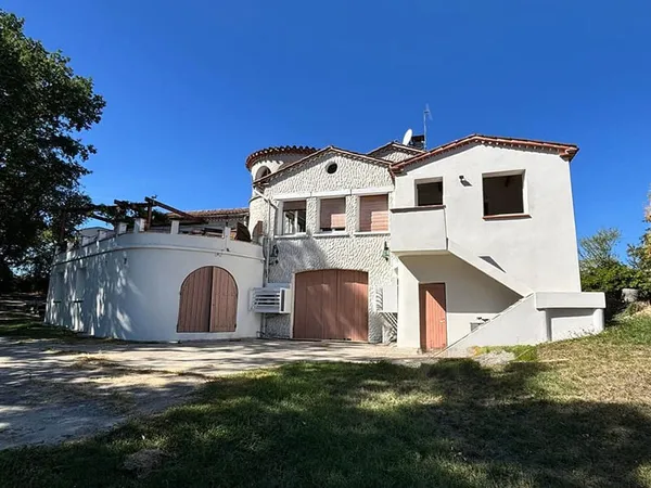 Maison familiale à vendre à Durfort-Lacapelette - 7 Pièces sur 1,3 ha