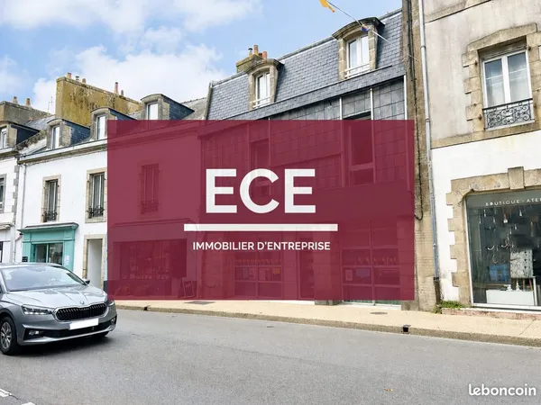 Bureaux 298 m² Douarnenez