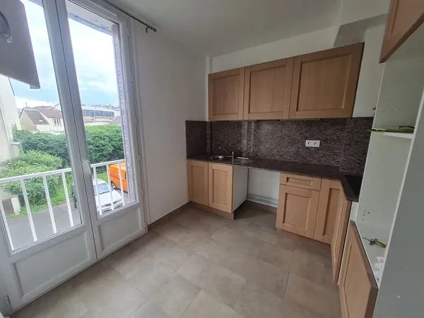 Appartement Montereau Fault Yonne 2 pièce(s)