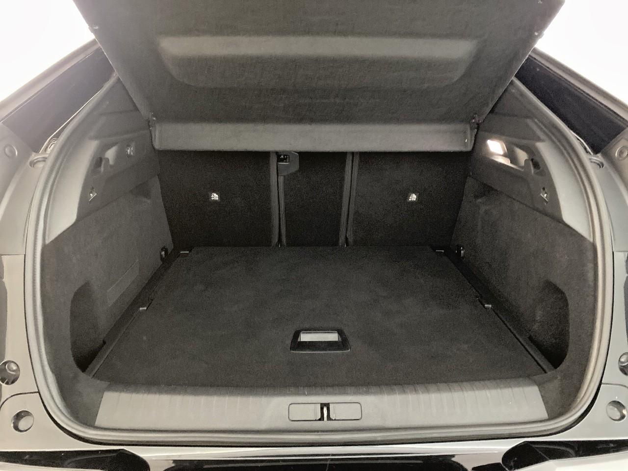 Peugeot 3008 electrique 210 ch 73 kwh gt — photo 6