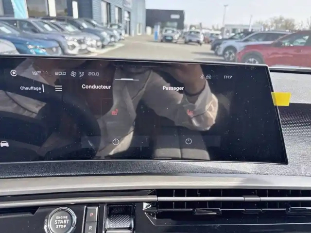 Peugeot 5008 hybrid 145 ch e-dcs6 — photo 19