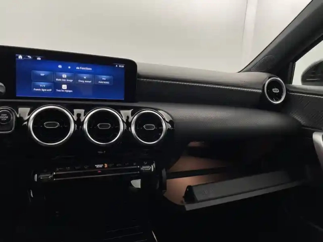 Mercedes Classe A 250 e 8g-dct — photo 29