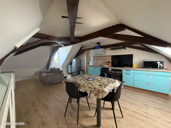 T2 rénové - location meublée
