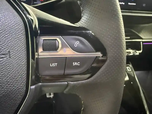 Peugeot 208 electrique 156ch 54 kwh — photo 18