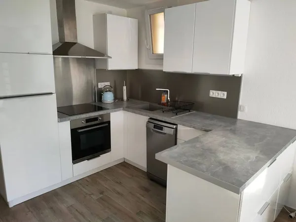 Studio 1 pièce 25 m²
