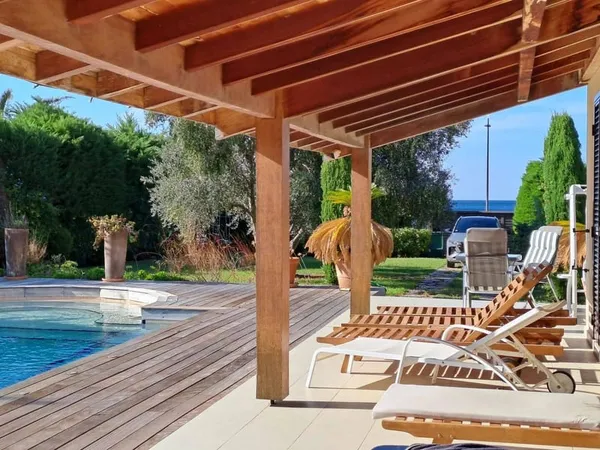 Villa 13 pièces 380 m²