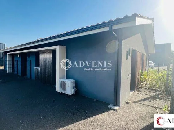 Local commercial 128 m²