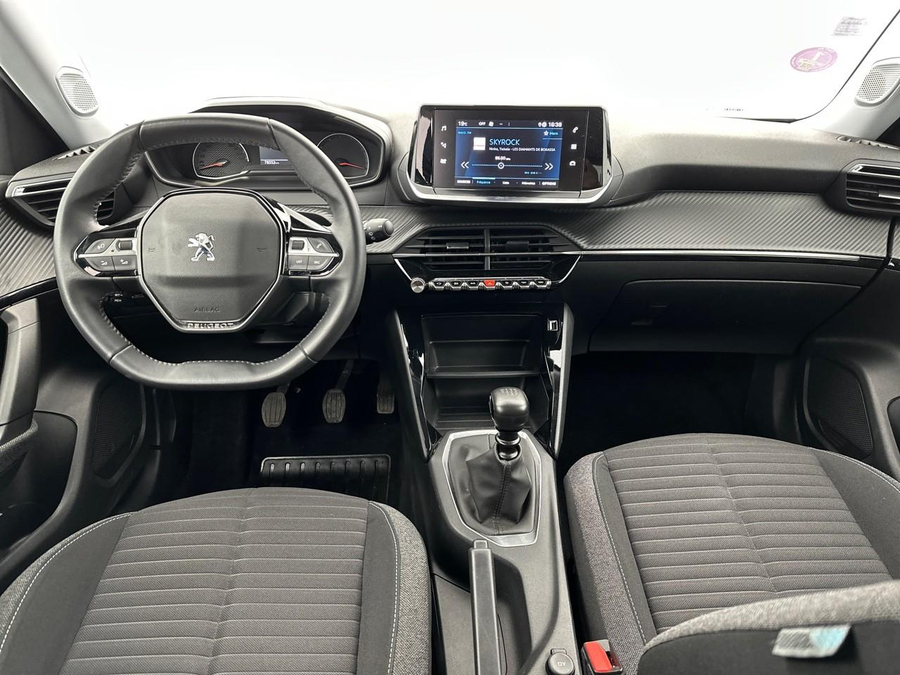 Peugeot 2008 puretech 100 s&s bvm6 style — photo 12