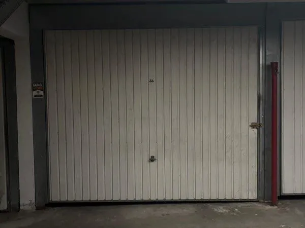 Garage 30 m2