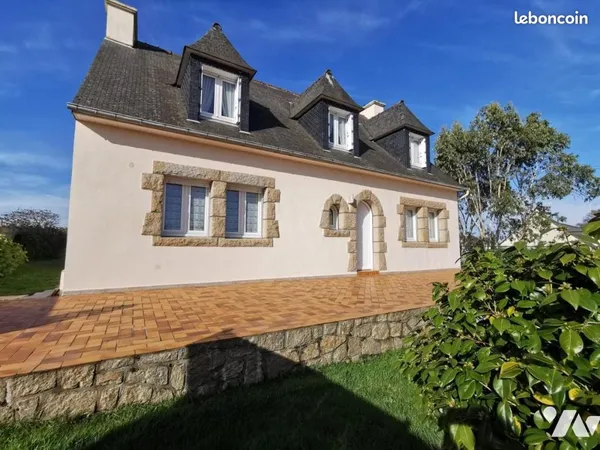 Maison 8 pièces 136 m²
