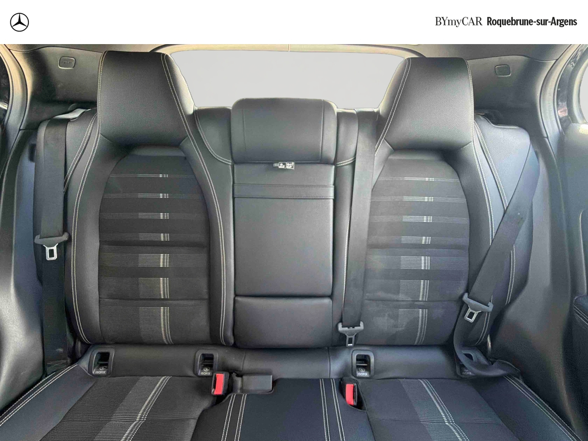 Mercedes GLA 180 d 7-G DCT — photo 12