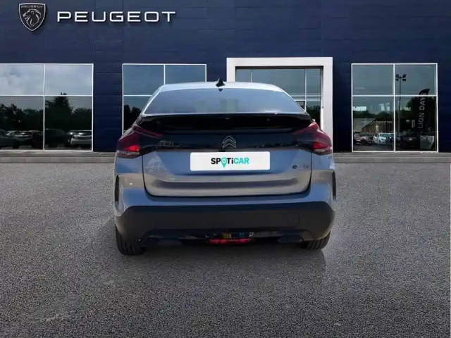 Citroën C4 e- 136 ch automatique — photo 7