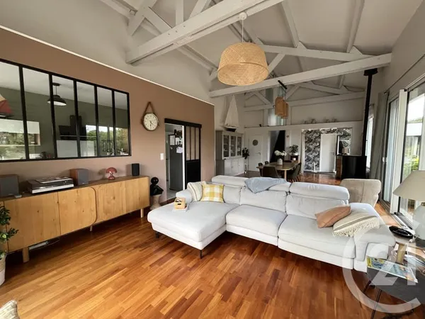 Maison 6 pièces 190 m²