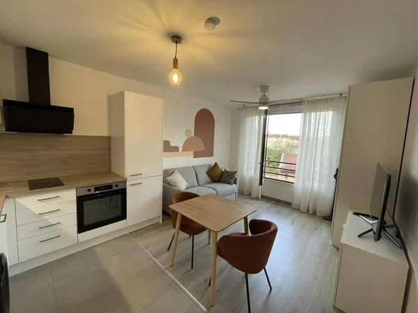 Studio 1 pièce 25 m²