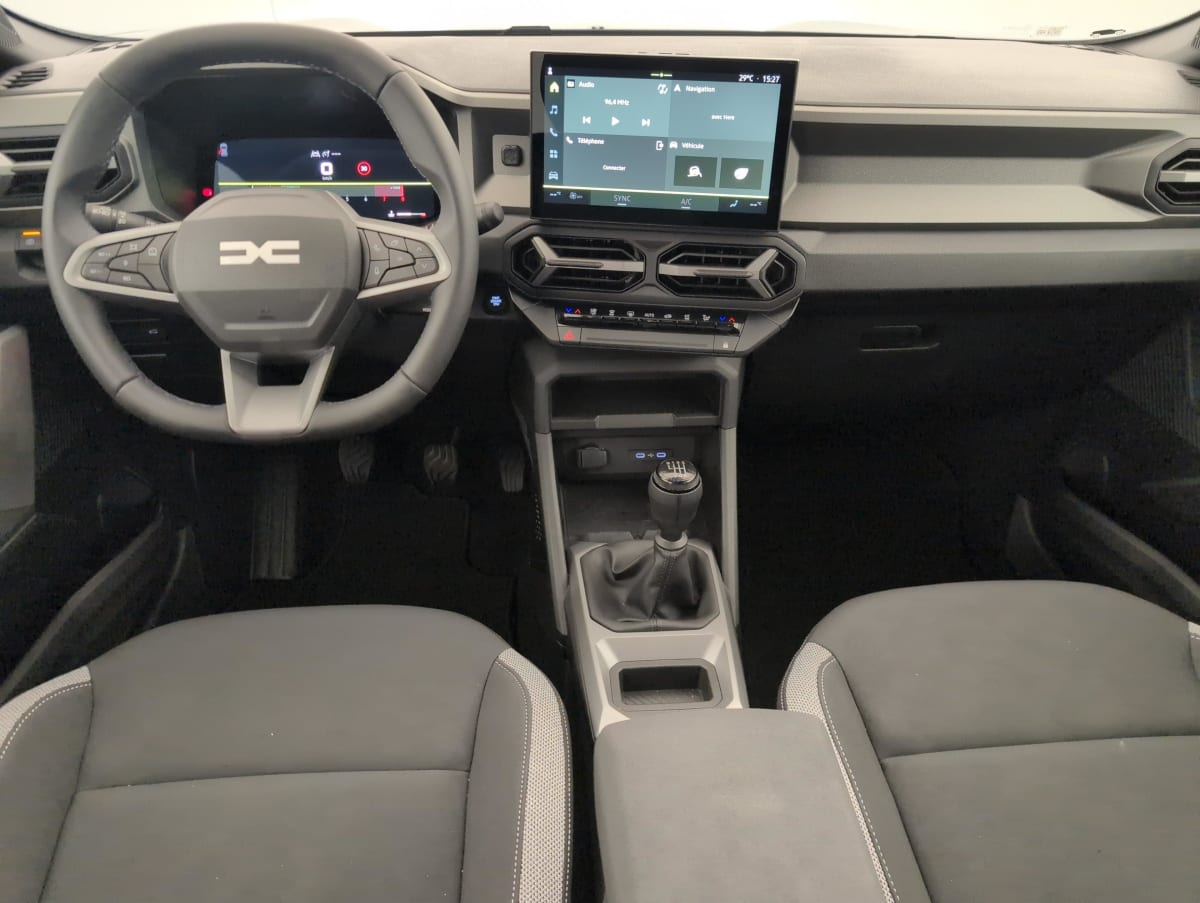 Dacia Bigster — photo 13