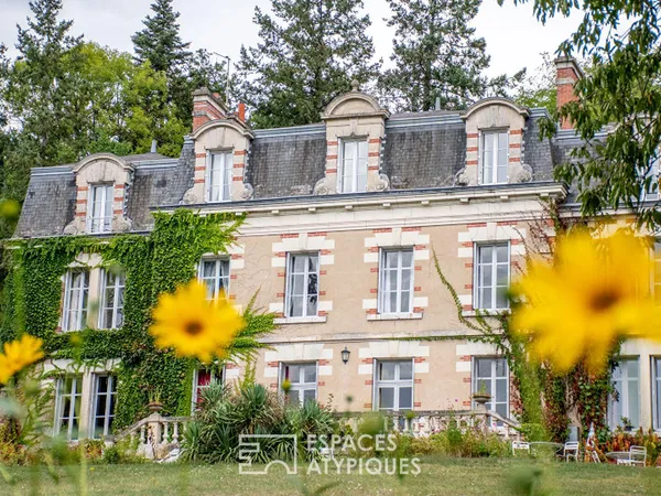 Château et dépendance dans son magnifique parc