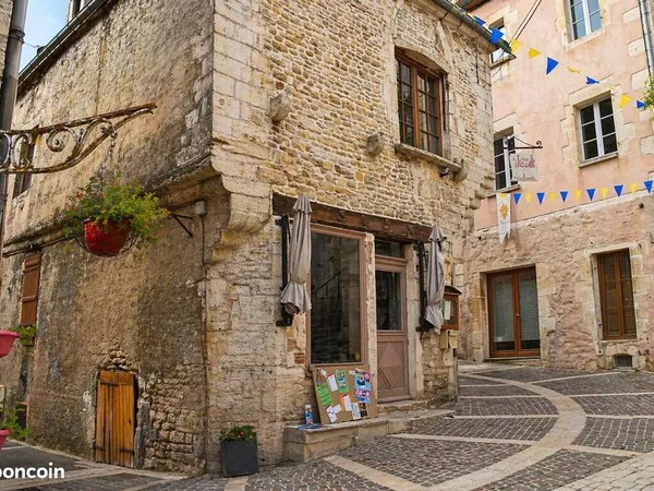 à louer - local commercial - clamecy centre