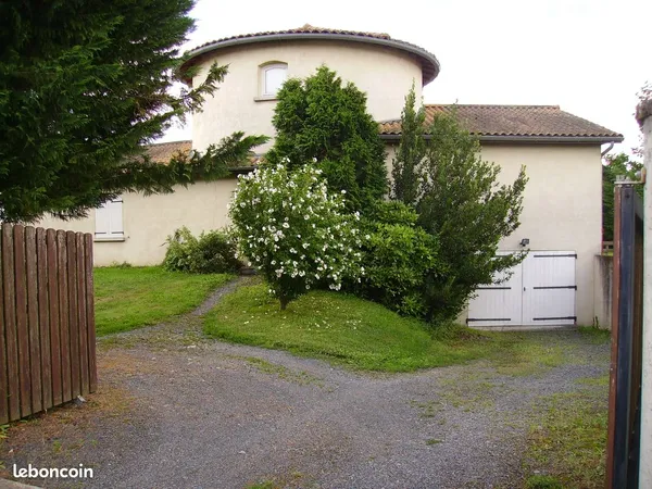 Villa de caractère,bon état, terrain 2000m2