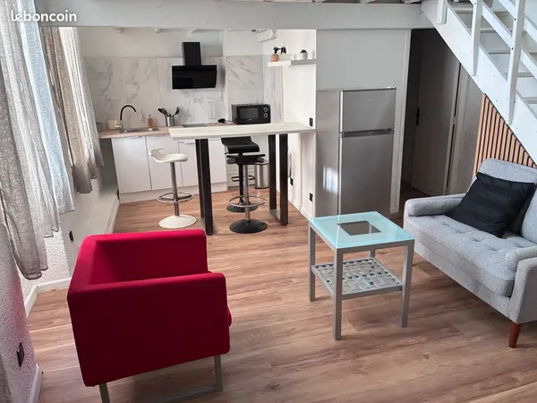 Atypique appartement calme et lumineux