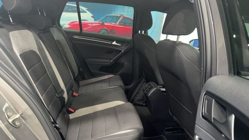 Volkswagen Golf 2.0 TSI 300 4Motion - R – 2015 – 117385 km – Essence – Boîte Manuelle — photo 18